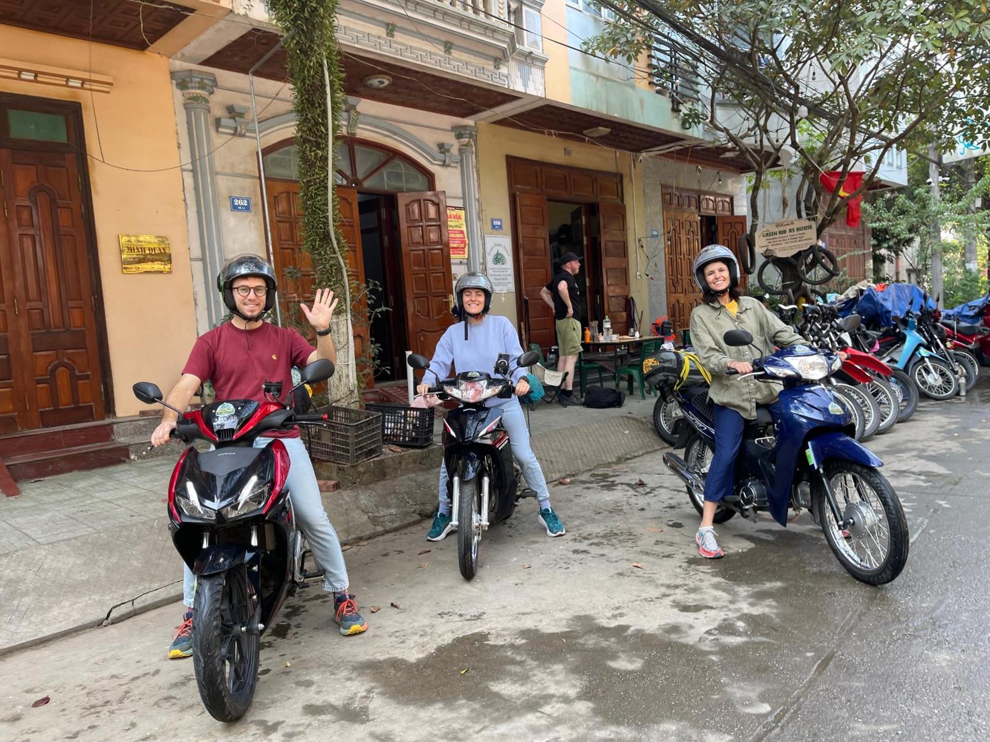 Green Riders House - Motorbike Rental & Tours Каобанг Экстерьер фото